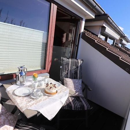 Haus Am Kurpark Wohnung 24 Busum Exterior photo